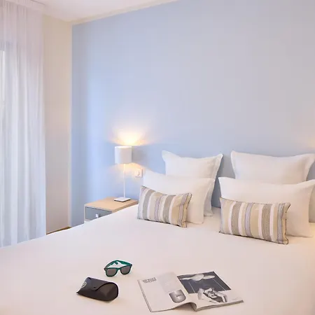 Zenitude Hôtel-résidences Portes Des Pyrénées Apartahotel 3*
